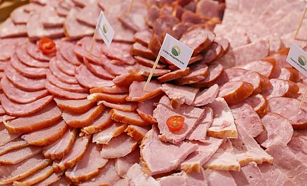 По итогам года Беларусь ожидает не менее 8 млрд долларов выручки от экспорта сельхозпродукции и продовольствия