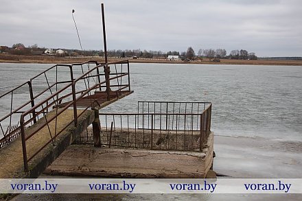 Озеро просит воды