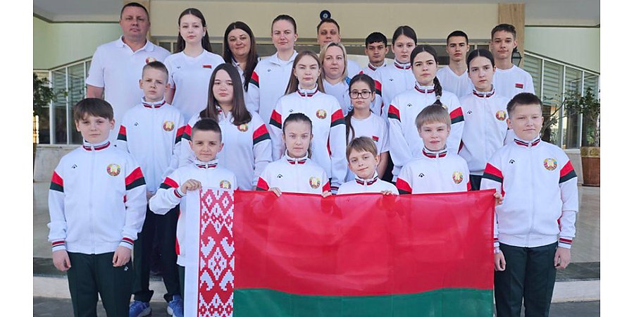 Белорусы взяли четыре медали на старте молодежного чемпионата Европы по шашкам
