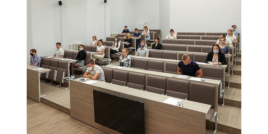 В России планируют ввести экзамены для мигрантов из Беларуси