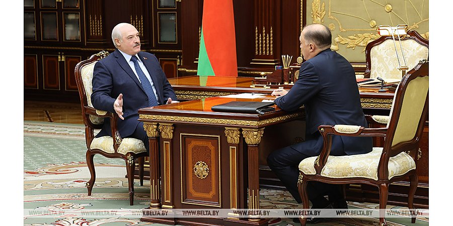 Александр Лукашенко потребовал подготовить "абсолютно откровенную" Концепцию нацбезопасности
