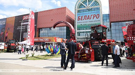 Куба заинтересована в белорусской сельхозтехнике и продуктах питания