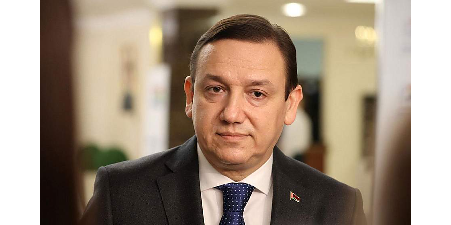 «Нам есть о чем рассказать и что показать». Владимир Перцов – об участии Беларуси в Московской книжной ярмарке