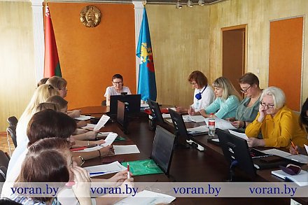 В Вороновском райисполкоме прошел семинар-практикум для специалистов, ответственных за делопроизводство по принципу «одно окно»