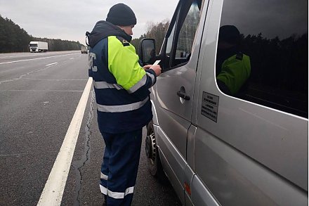 Маршрутные транспортные средства и автобусы —  на контроле ГАИ