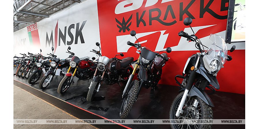 "Мы должны делать свое!" Александр Лукашенко требует большей локализации на мотовелозаводе