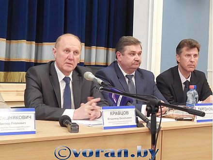 Власть: слово и дело