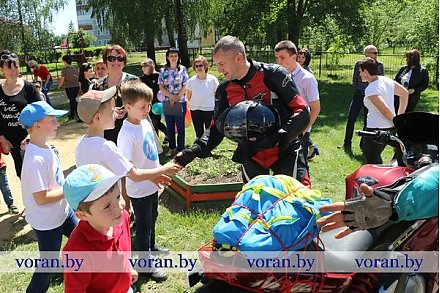 У детства должны быть счастливые глаза…