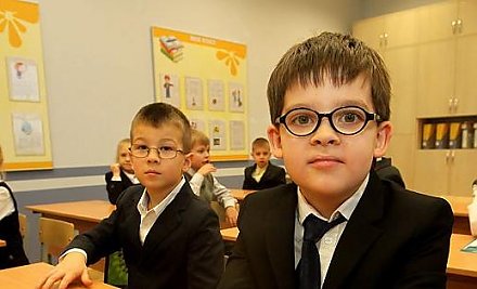 Госстандарт одежды для учащихся утвержден в Беларуси