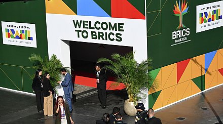 Саммит БРИКС открывается в Рио-де-Жанейро