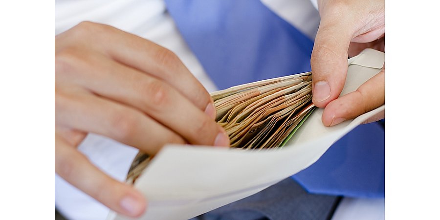 «Конверт» вместо пенсии