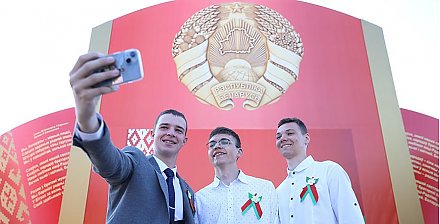 Николай Мысливец: значимость госсимволики в общественном сознании белорусов существенно повысилась