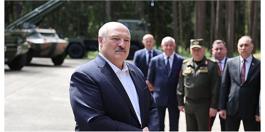 Секретное производство снарядов, резонансное интервью и посылы новым послам. Акценты горячей недели Президента