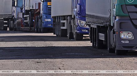 ГПК: литовская сторона за сутки оформила всего 18% фур от нормы