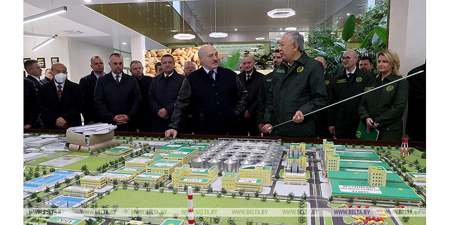 "Подарок, который мы сделали своими руками". Александр Лукашенко официально запустил производство БНБК
