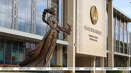 Программа развития до 2030 года и подготовка встречи с учеными. Александр Лукашенко заслушал доклады Романа Головченко и Владимира Караника