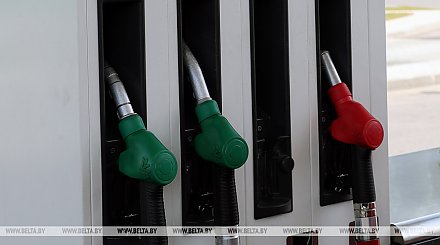 Автомобильное топливо подешевеет в Беларуси с 11 апреля