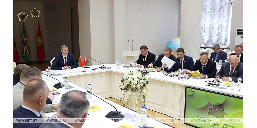 Олег Романов: уважение к госсимволике - это уважение к своей стране, ее народу и ее истории