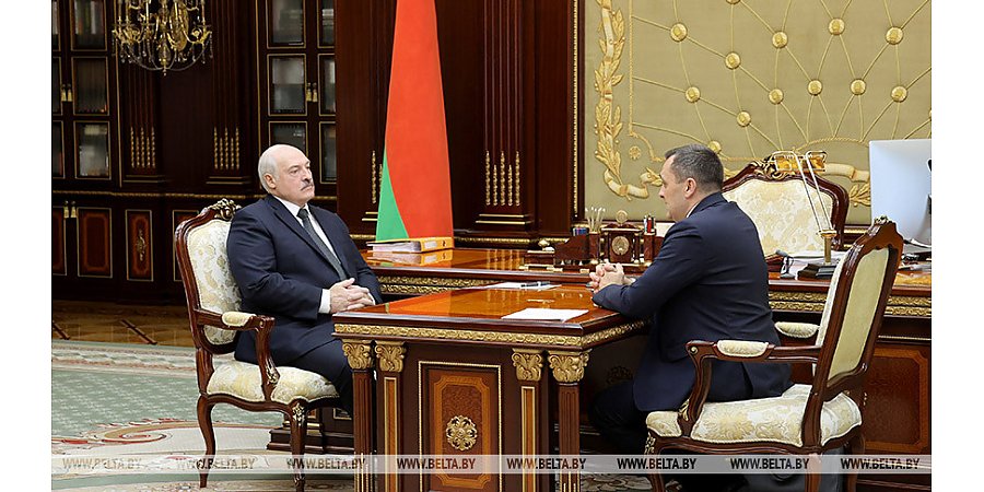 Об уборочной, интеграционных структурах и новых вакцинах. Зачем Субботин приезжал на доклад к Лукашенко?