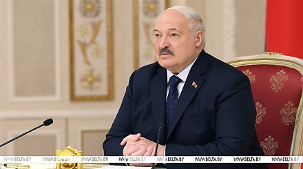 Александр Лукашенко окончательно расставил точки над "i" в вопросе ношения в Беларуси георгиевских ленточек