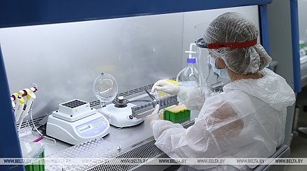 Беларусь может заняться разработкой и производством собственной вакцины от коронавируса