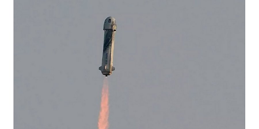 Космический корабль New Shepard с шестью туристами на борту совершил суборбитальный полет