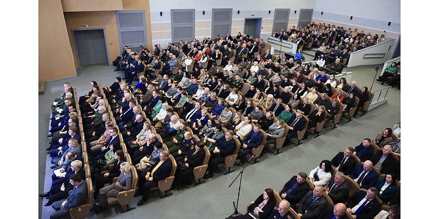 «Разговор о главном»: о чем губернатор области Владимир Караник говорил с активом северного региона Гродненщины