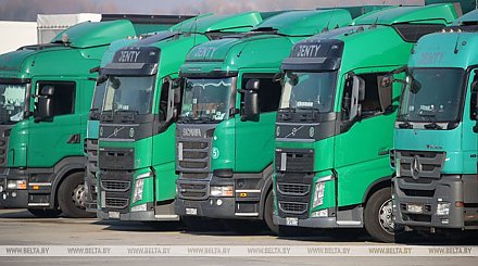 Планы по увеличению поставок белорусской продукции и услуг в Якутию и Владимирскую область обсудили в Минэкономики