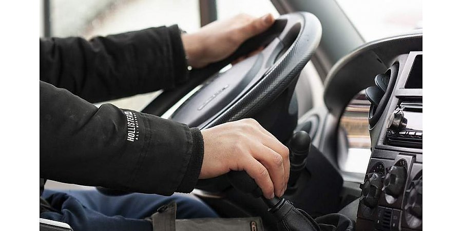 Совмин скорректировал перечень авто премиум-класса. Как изменится уплата транспортного налога