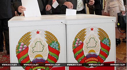 Более 400 национальных наблюдателей уже работают в ЦИК Беларуси и территориальных комиссиях