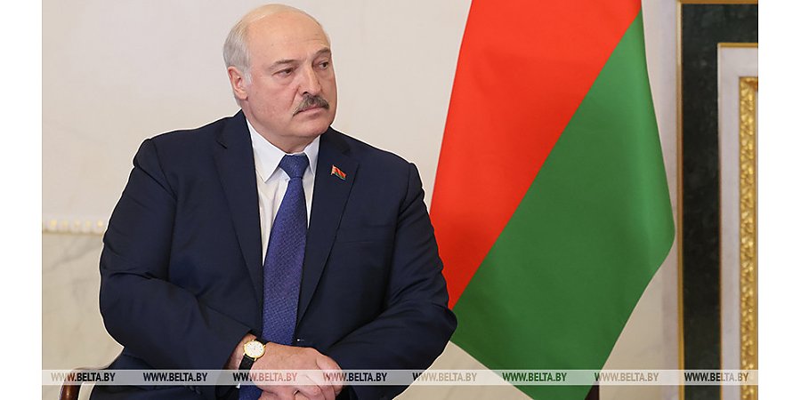 Александр Лукашенко предложил Владимиру Путину принять зеркальные меры в военной сфере на действия Запада