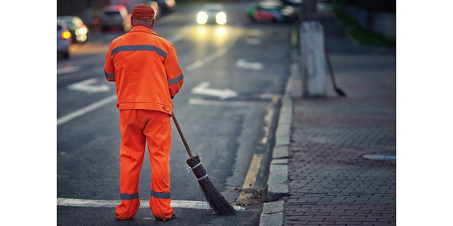 Кто проигрывает из-за перевода времени с летнего на зимнее?