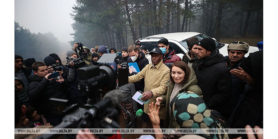 Ситуация катастрофическая: представители УВКБ ООН посетили лагерь беженцев на границе с Польшей