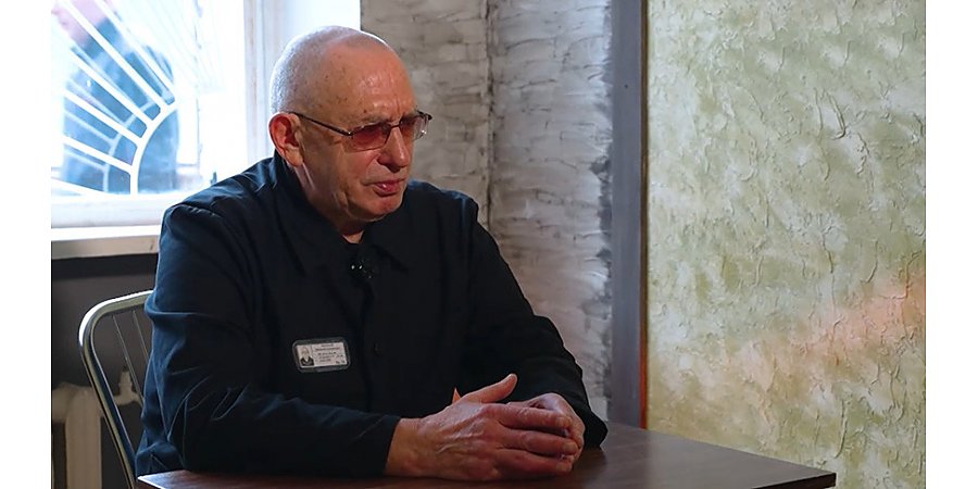 Какая температура в холодильной камере бытового холодильника. Температура в морозилке холодильника. Первое включение холодильника. Холодильник хаер инструкция. Вес холодильника индезит 1.