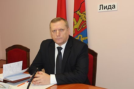 Что волнует жителей Лидчины? КГК провел прямые линии и приемы граждан в разных населенных пунктах Лидского района