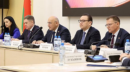 Защитить от фейков и лжи. Перцов заявил о важности госрегулирования всего медиаландшафта страны