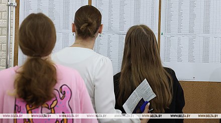"Появится возможность сдать в августе". Что делать, если получишь ноль баллов по ЦЭ?
