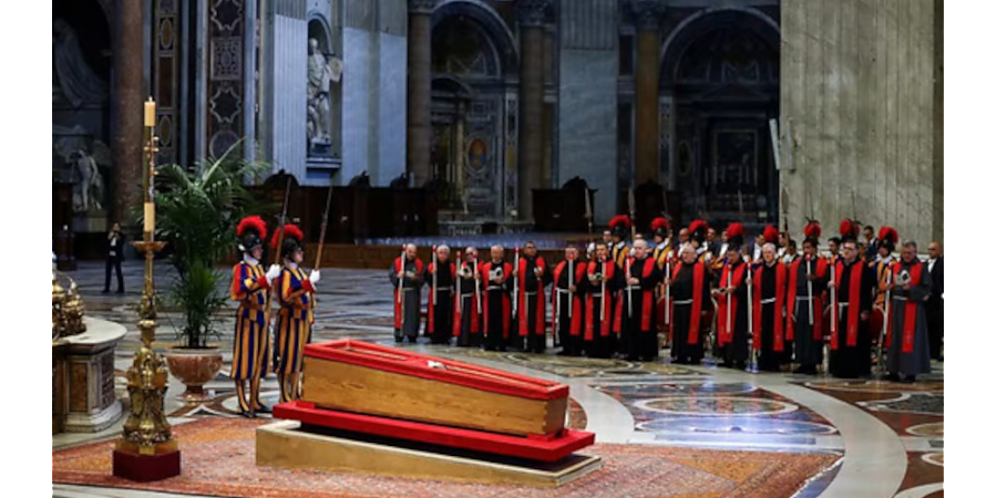 В Риме похоронили Папу Римского Франциска