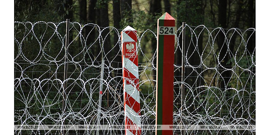 Александр Лукашенко призвал не беспокоиться насчет "замка" на границе Беларуси с Польшей