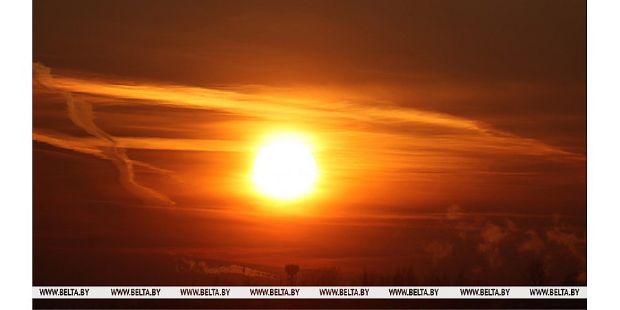 Ученые зафиксировали сильную вспышку на Солнце