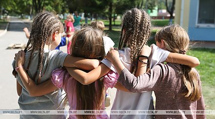 Более 353 тыс. детей в Беларуси воспитываются в многодетных семьях
