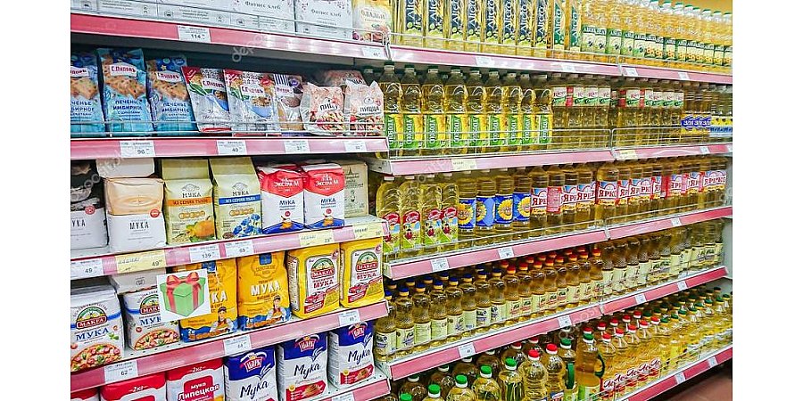 В Беларуси вводится особый порядок установления цен на подсолнечное масло, детское питание и муку