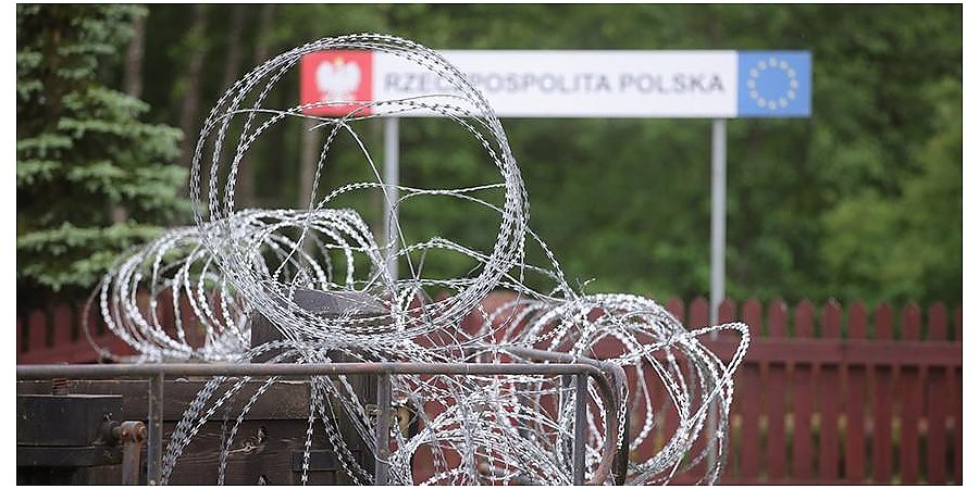 Польские силовики вытеснили беженцев в Беларусь для поиска беспилотника