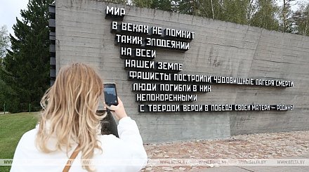 "Каждый должен побывать в знаковых местах Беларуси". Профсоюзы Гродненской области организовали почти 1 тыс. экскурсий