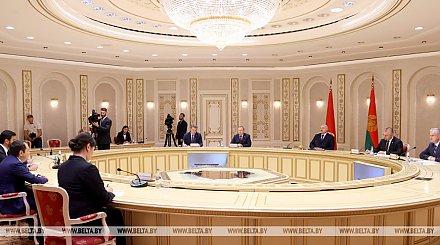 "Есть хорошие наработки". Александр Лукашенко предложил Мурманской области выходить на новый уровень сотрудничества