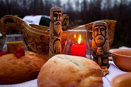 Традиции и обряды Дедов: о блюдах на столе и поверьях