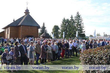 Hearts, prayers and hopes to the Virgin Mary of Trokely