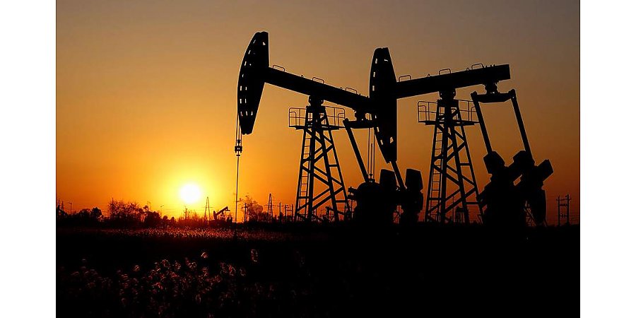 Эмбарго ЕС вступает в силу на российскую нефть