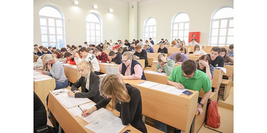 Приемная кампания 2023 года подходит к своему пику. С 17 июля начинается прием документов в университеты