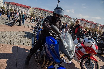 В Гродно открыли автомотосезон